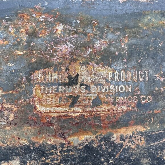 Vintage Thermos V Lunchbox Black Metal USA 1950s Retro Doomed Toolbox Industrial - Picture 9 of 16